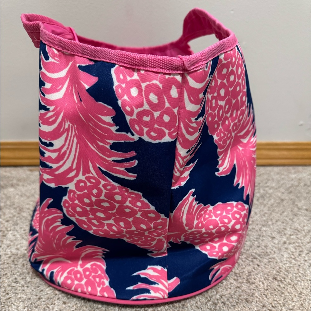 Lilly Pulitzer Pink and Blue Pineapple Large Beach Vacation Tote - Picture 7 of 10